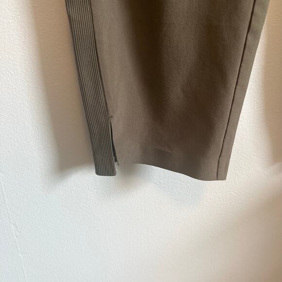 Athleta Brooklyn Mid Rise Ankle Pants Moss Olive Green - Picture 3 of 11